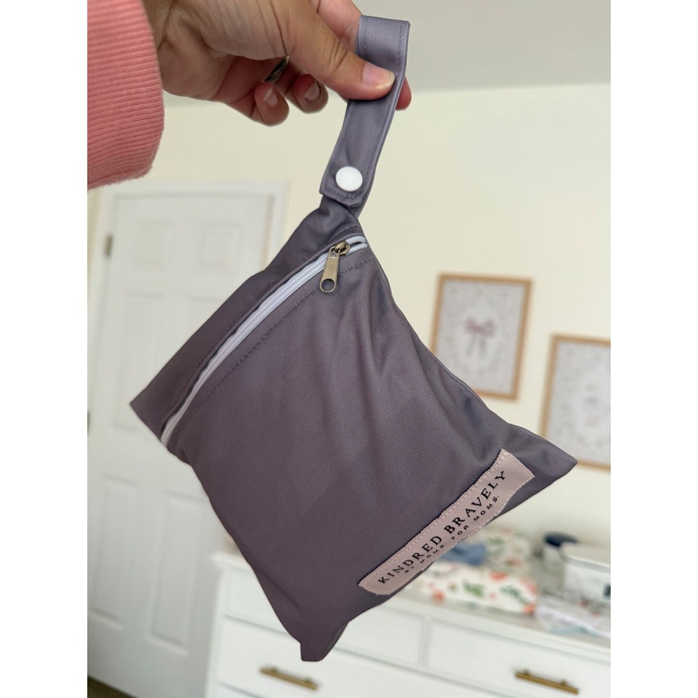 Kindred Bravely Organic Bamboo Reusable Nursing Pads with Wet Bag Set 10 Pack